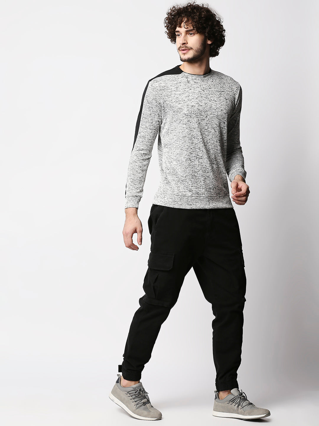 Disrupt Men Grey Textured Streetstyle Pullover