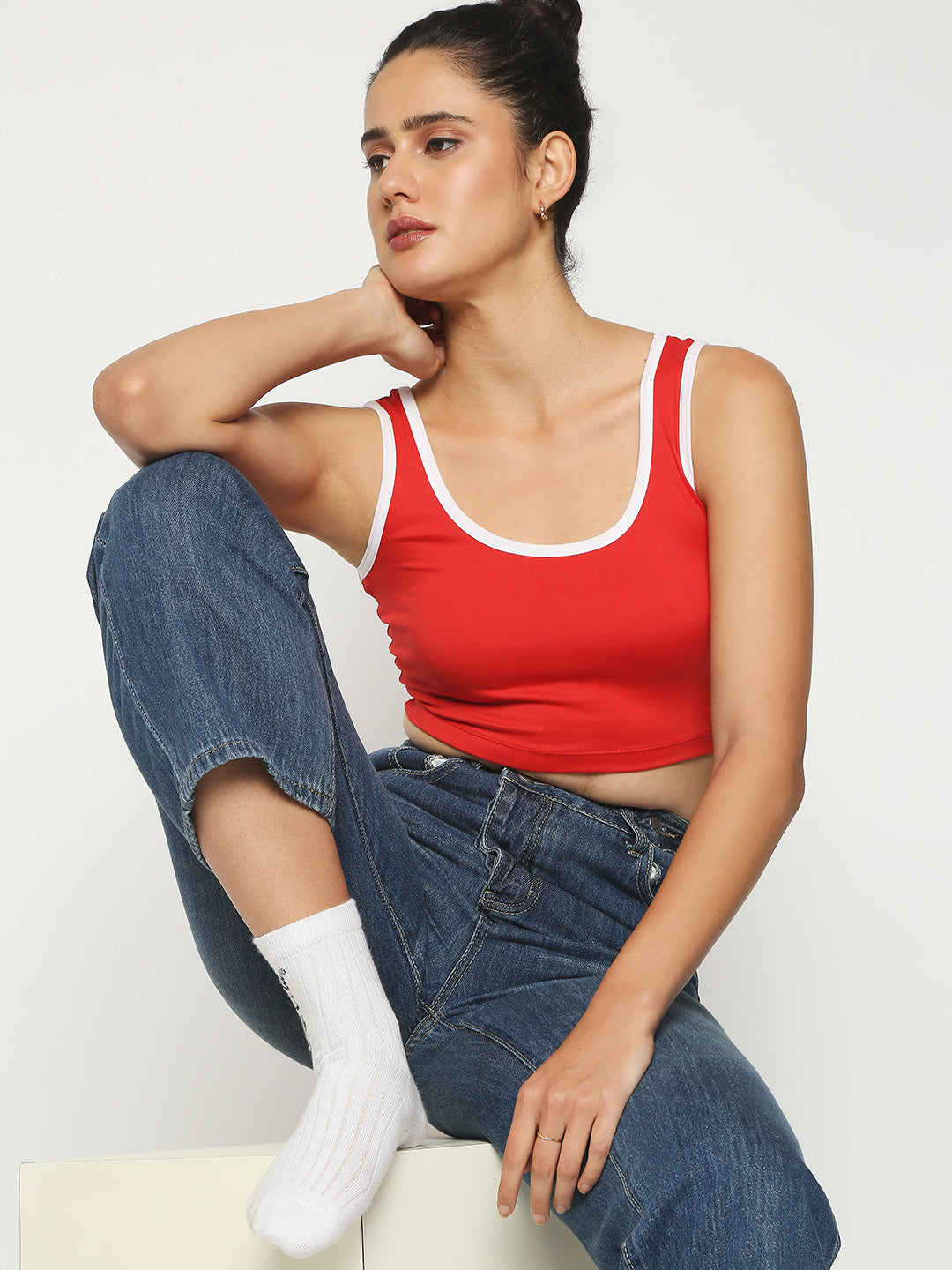 Disrupt Scoop Neck Slim Fit Sleevelees Red Top