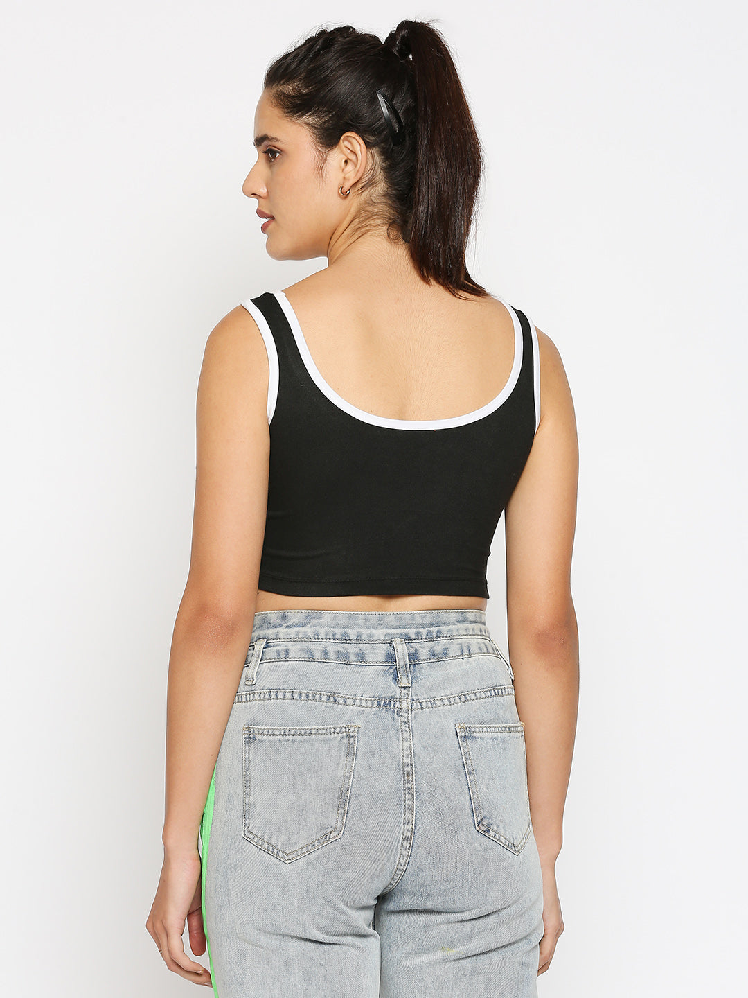 Disrupt Scoop Neck Slim Fit Sleevelees Black Top