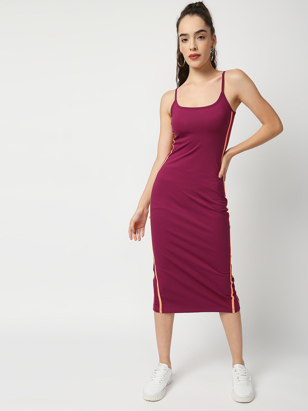 Disrupt Women Wine Strappy Midi Dress With Contrast Side Piping