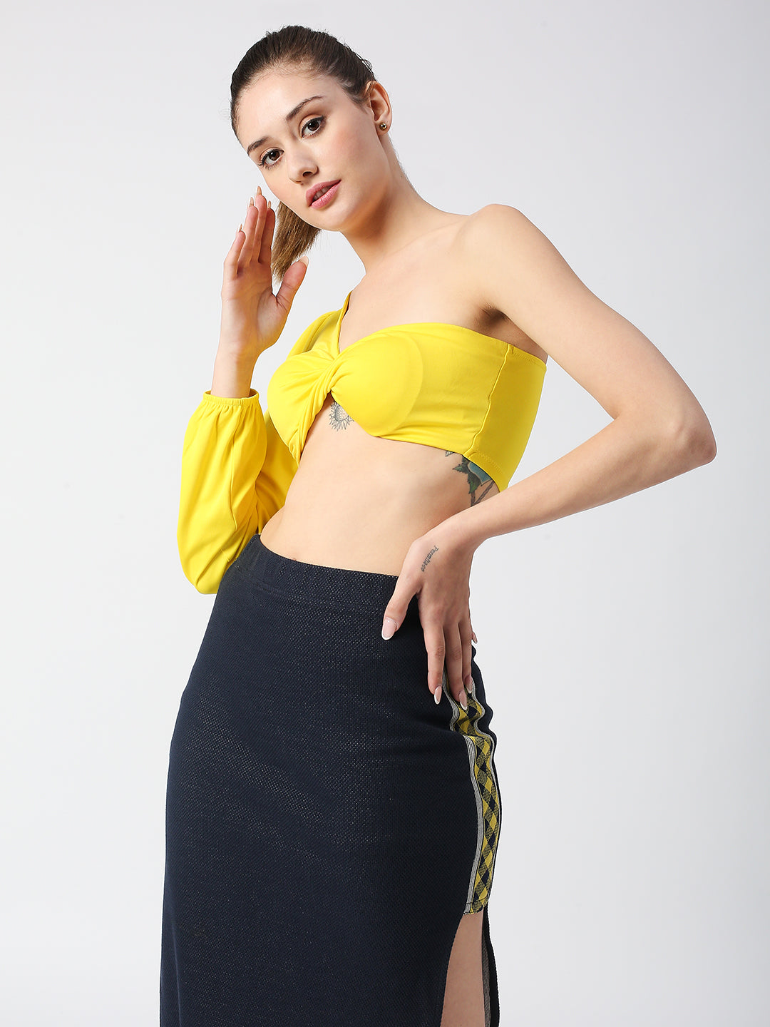 DISRUPT WOMEN YELLOW TWISTED ONE SHOULDER SLIM FIT PADDED SUPER CROP TOP
