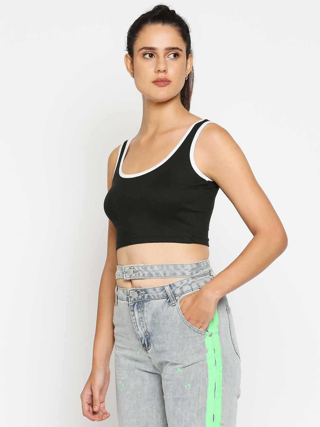 Disrupt Scoop Neck Slim Fit Sleevelees Black Top